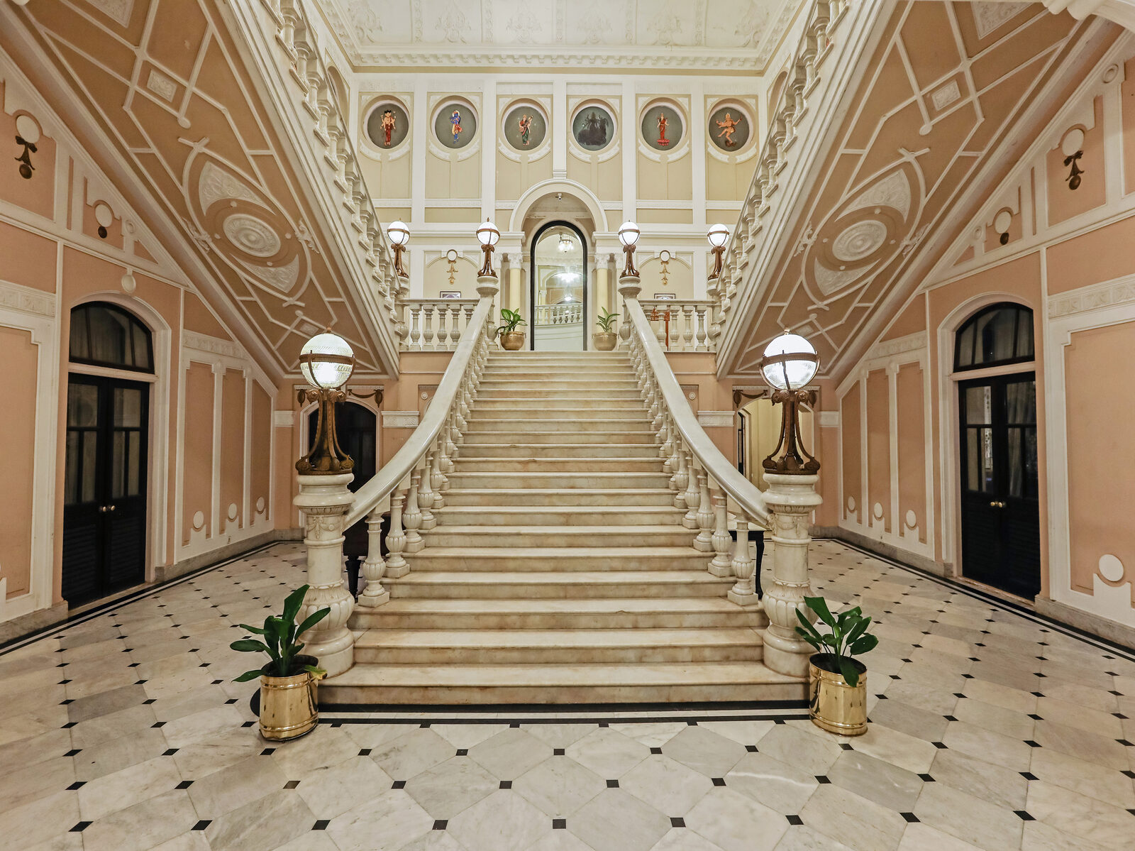Palette — Grand Staircase